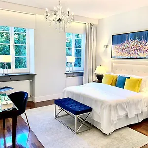 Mondrian Luxury & Market Square I 5* Warsaw